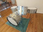 Vintage Silver Sparkle Ludwig Down Beat Drum Kit W matching Jazz Festival Snare 