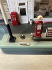 Danbury Mint 1950s Mobilgas Lighted Garage Service Station Clock