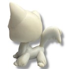 Littlest Pet Shop  9 White Angora Longhair Cat Blue Eyes Authentic Lps 2004