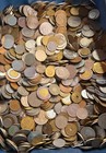 Lot Unsearched Mixed Foreign Coins 2 Pounds  a-738