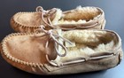 Ugg Women s Dakota Chestnut Suede Slippers Size 9 Moccasins 5612 Shoes Sherpa
