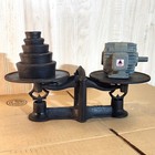 Antique Vintage 163 Cast Iron Balance Scale With Weights