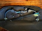 Barnett Tomcat Youth Compound Bow  Black   Green  Academy Soft Case   4 Arrows 