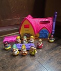 Fisher Price Little People Snow Whites Cottage Playset W  Figures Collectors Set