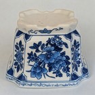 Vtg Chinoiserie Blue And White Floral Ceramic Porcelain Planter 3 5  H X 5 25 W