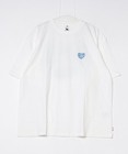Red Cap Girl Loves The World T-shirt B Japan