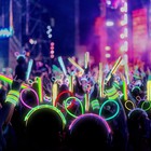 100 Glow Sticks Bulk Party Pack 8  Neon Glowsticks With Connectors Diy