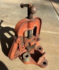 Vintage Antique    rigid   the Ridge Tool Company Metal Pipe Vise 2-a Works Great