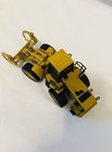Caterpillar Cat 980g Wheel Loader 1 50 Diecast High Line Grapple Yellow black