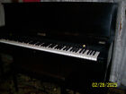 Baldwin Studio Upright Piano - Ebony