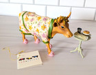 Cow Parade Early Show New York Exhibit 2000  9129 Box   Tag With Table