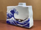 Kutani Yaki Ware Japanese Bud Vase Hokusai Great Wave Kanagawa Porcelain Boxed
