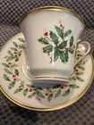 Lenox Holiday Tea Cup   Saucer Christmas Holly China Set Of 2