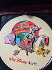 Walt Disney World 2000 Cast Holiday Celebration Christmas 5 Pin Set  Wooden Box