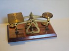 Old  vintage English Wood Brass Postal Scale W 3 Weights - Made In England