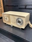 A Vintage Mid Century General Electric Am Clock Radio C-545 White Usa Working