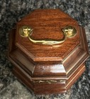 Colonial Williamsburg Restoration Wooden Tea Caddy  Nice Condition