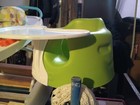 Bumbo Baby Floor Seat   Green   Foam  w tray   Adjustable Safety Straps Euc