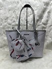 Michael Kors Jet Set Girls Jst Medium Carryall Tote Bundle With Trio Wristlet