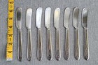 8 Vtg Oneida Community Plate Grosvenor 1921 Butter Knives Monogram W storagebag