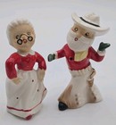 Vintage Napco Japan Christmas Western Santa Mrs Claus Salt   Pepper Shakers Good