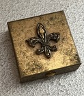 Flair Fifth Avenue Vintage Pill Box Case Gold Tone