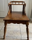 Vintage Rustic Colonial Early American 2-tiers Maple Nightstand End Table 25   h