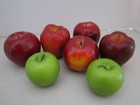 Lot Of 7 Artificial Faux Fake Fruit  Apples Home Decor Prop Staging Eu Green Red