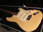 Vintage 1984 Fender Stratocaster W ohsc Usa  Excellent Free 48 State Shipping