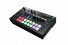 Roland Mc-101 Groovebox Aira