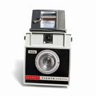 Vintage Kodak Camera Lot Brownie Hawkeye Flash   Fiesta   Flash  Bulbs  Case