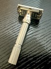 Vintage Gillette Slim Adjustable Safety Razor 1963 I2