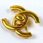 Chanel Cc Logo Turn Lock Brooch Goldtone Vintage Authentic 96a Accessory Japan