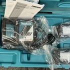 Makita Xrv02t 18v Cordless 8  Concrete Vibrator Kit