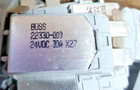  Buss 22330-303 3529690c1 Circuit Breaker 30 Amp 24v Dc  Reset Fuse