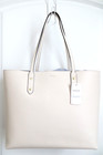 Coach Nwt Women s 72673 Town Tote Polished Pebble Leather- Chalk  Msrp  398