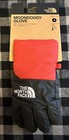 Nwt The North Face Boys youth Moondoggy Insulated Gloves  Red black  Size Small
