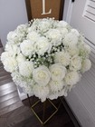 Wedding White Flowers With Gold Stand