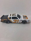 Action Platinum Series 1 24 1984 David Pearson Chevy Monte Carlo Bank  21 