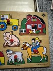 Vintage 1996 Wooden Peg Puzzle Small World Toys Farm  2501 Barn Animals Tractor