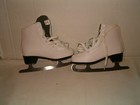 Lake Placid Cascade Girl s Size 4 White Figure Skates Skating  8 1 3 Gs Runners
