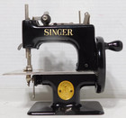 Vintage 1950s Singer Model 20-10 Sewhandy Toy Sewing Machine W  Case   Manual