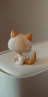 2005 Hasbro Lps Littlest Pet Shop Kitten Cat  134 White Brown Blue Dot Eyes