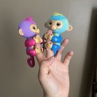 Wowwee Fingerlings Baby Monkey Zoe Figure Set Of 2 Purple   Blue
