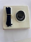 Estee Lauder Dazzling Gold Top Hat Compact For Solid Perfume 2000 Vintage