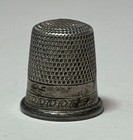 Vintage Sterling Silver Thimble Waite Thresher Co  Star Hallmark 8