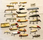Antique  Vintage Wooden   Plastic Fishing Lures Lot 27