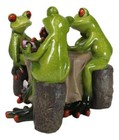 Cheaters  Royal Flush Trio Frogs Playing Poker Card At Gambling Table Figurine