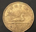 1989 Canadian Loonie 1   Dollar Coin Canada Queen Elizabeth Ii Free Shipping