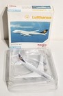 Vintage Lufthansa Herpa Wings Boeing 747-400 Mit Registration 516105     New    